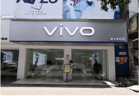 十堰}做一个门店面广告招牌需要多少钱？